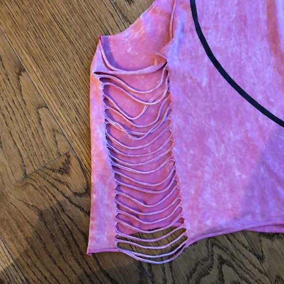 Women’s open side tank. Never worn. Great top! - Picture 3 of 4